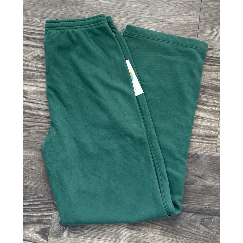 SOLD
 Sedona Straight Leg Sweatpant Veridian Green Size Small NWT - Picture 2 of 4